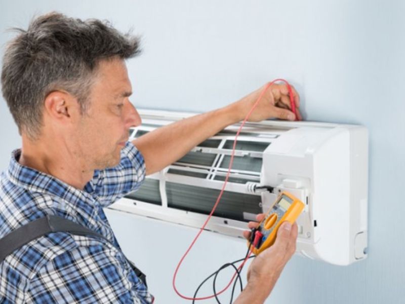 Quy Trình Sửa Chữa Máy Lạnh Chuyên Nghiệp