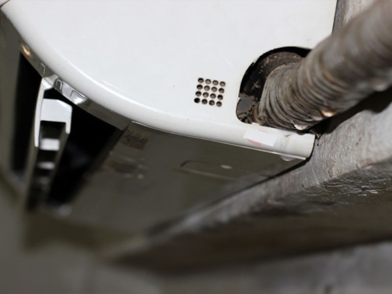 Máy Lạnh Bị Chảy Nước