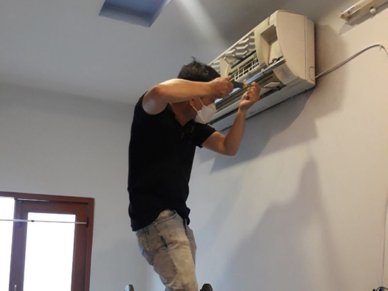 Một Số Lỗi Thường Gặp Khi Sử Dụng Máy Lạnh