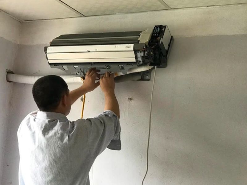 Các Sự Cố Thường Gặp Khi Sửa Máy Lạnh Quận Phú Nhuận
