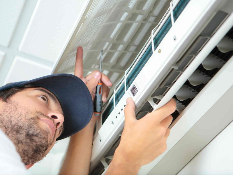 Quy Trình Sửa Máy Lạnh Chuẩn Chuyên Nghiệp