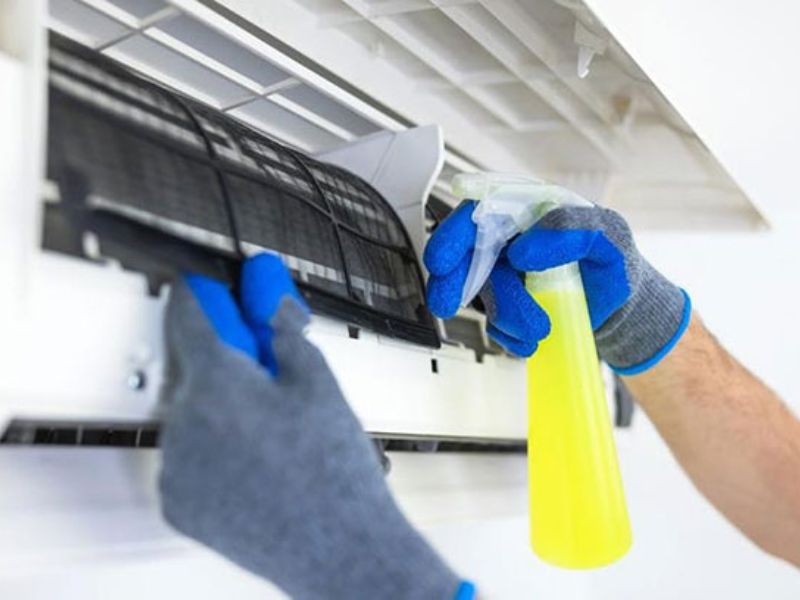 Dấu Hiệu Máy Lạnh Cần Vệ Sinh Tại Huyện Hóc Môn