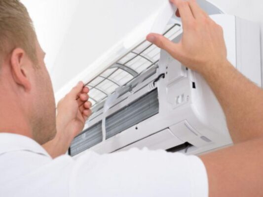 Vệ Sinh Máy Lạnh Huyện Nhà Bè