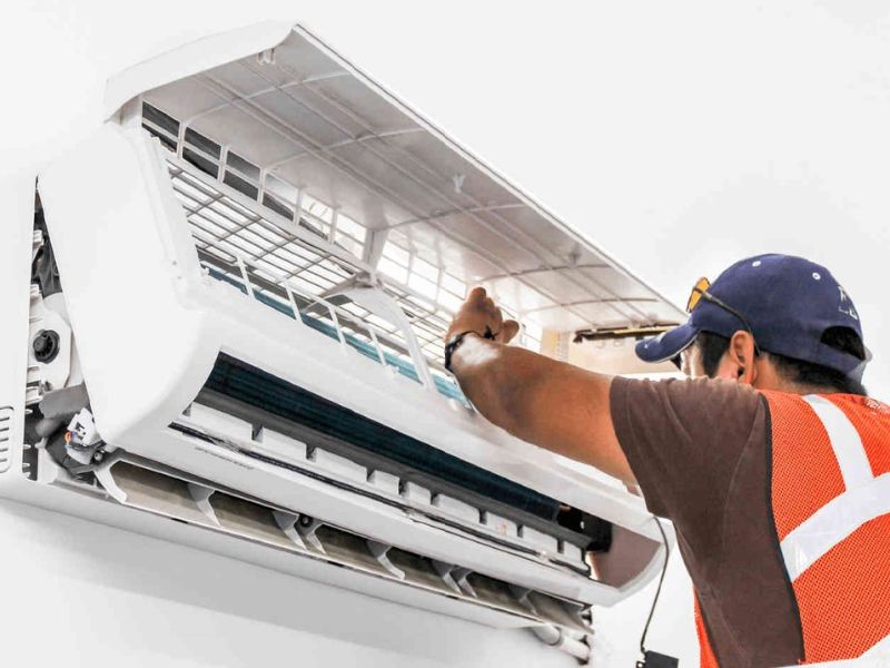 Quy Trình Vệ Sinh Máy Lạnh Chuyên Nghiệp