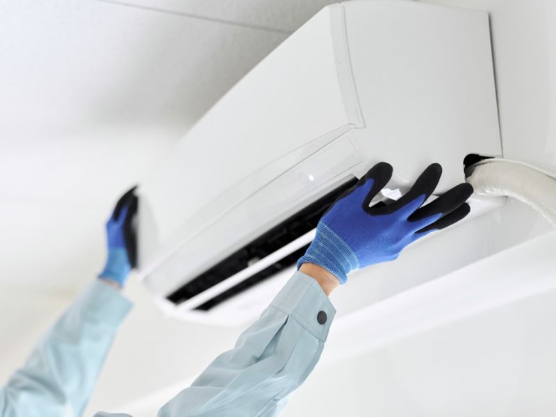 Ưu Điểm Khi Chọn Dịch Vụ Vệ Sinh Máy Lạnh Của Điện Máy Xanh