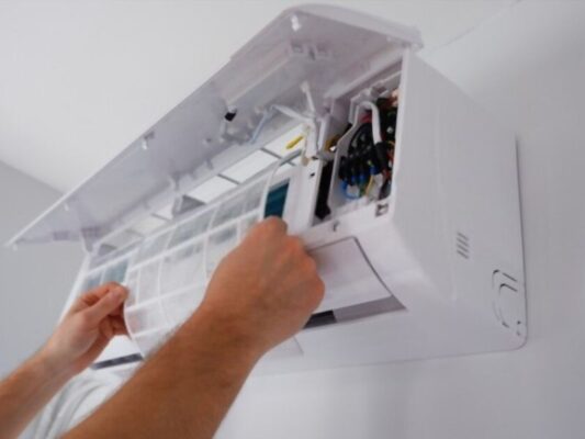 Vệ Sinh Máy Lạnh Quận 8