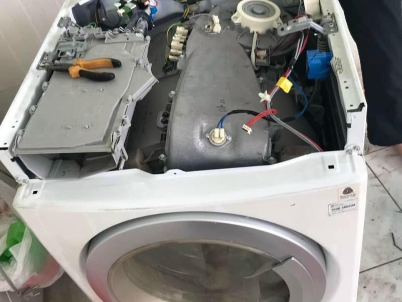 Tại Sao Nên Chọn Sữa Chữa Máy Lạnh Tại Quận Tân Phú Của Điện Máy Xanh?