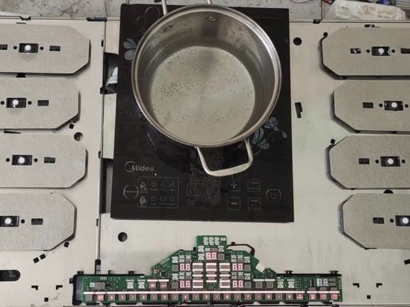 Những Sự Cố Bếp Từ Thường Xảy Ra