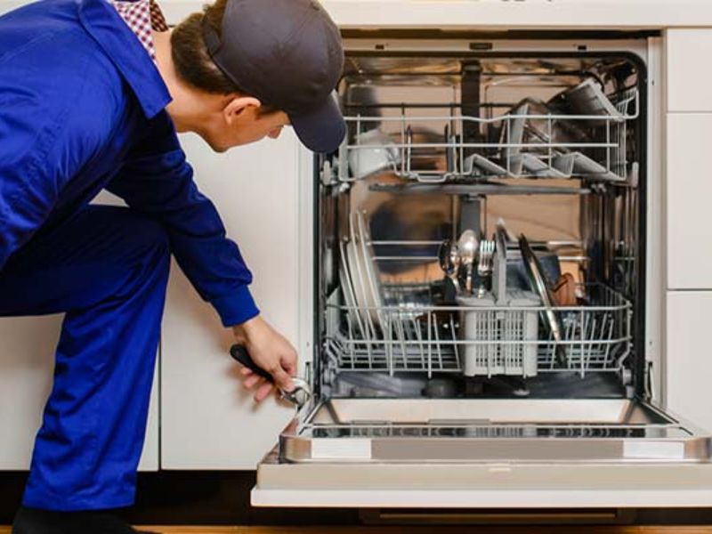 Những Lỗi Máy Rửa Chén Thường Xảy Ra